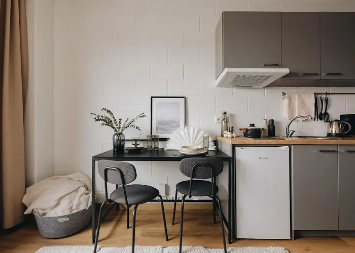 Eduard House By Larsen